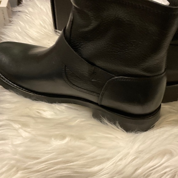 Frye Black Buckle Leather Boots - Picture 5 of 16